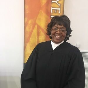 Meet your Posher, Gail